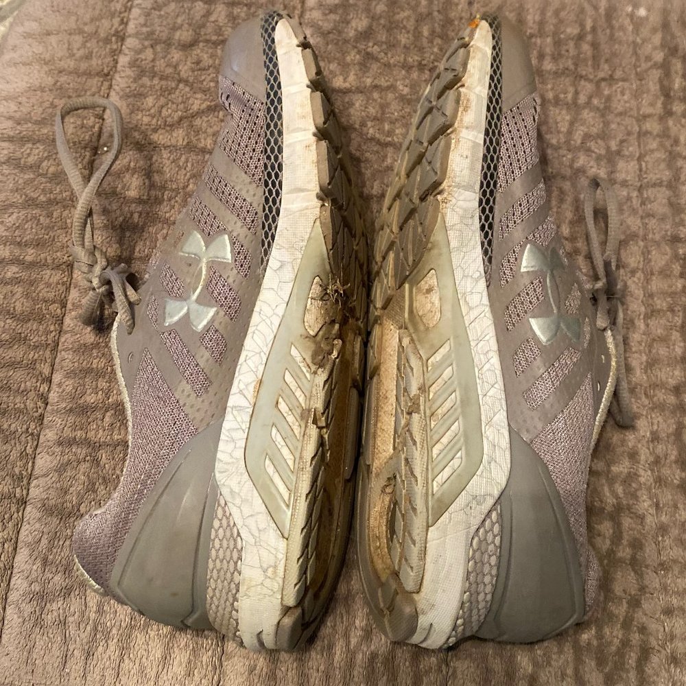 Ladies Tennis Shoes